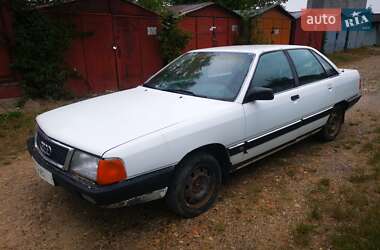 Седан Audi 100 1991 в 