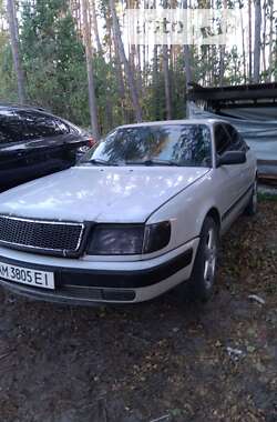 Седан Audi 100 1992 в Радомишлі