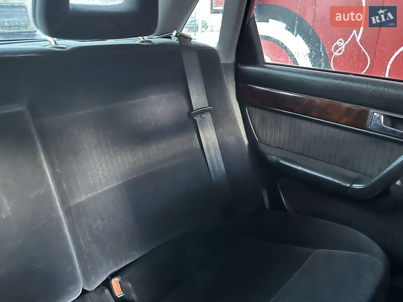 Седан Audi 100 1993 в Києві