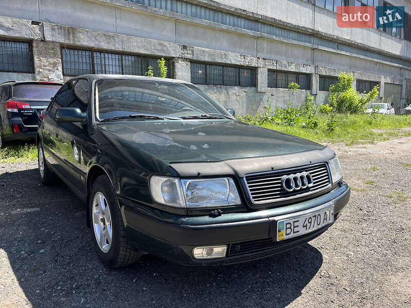 Седан Audi 100 1993 в Києві