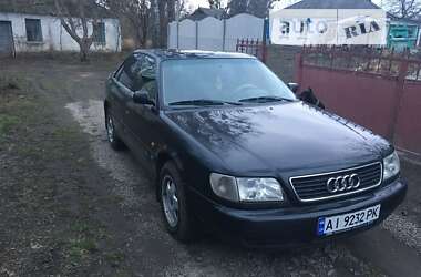 Седан Audi 100 1994 в Тараще
