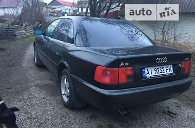 Седан Audi 100 1994 в Тараще