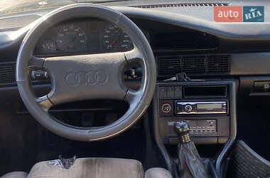 Седан Audi 100 1988 в Ровно