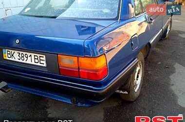 Седан Audi 100 1987 в Ровно