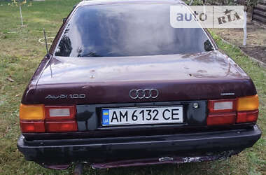 Седан Audi 100 1990 в Житомирі