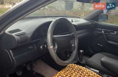 Седан Audi 100 1991 в Чернівцях