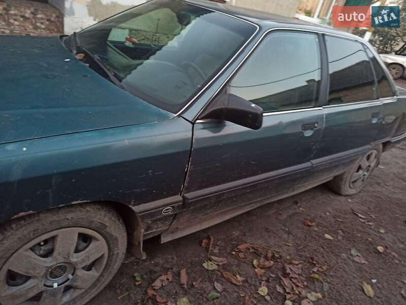 Седан Audi 100 1989 в Ровно