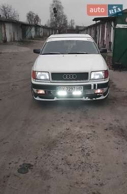 Седан Audi 100 1992 в Нетішині