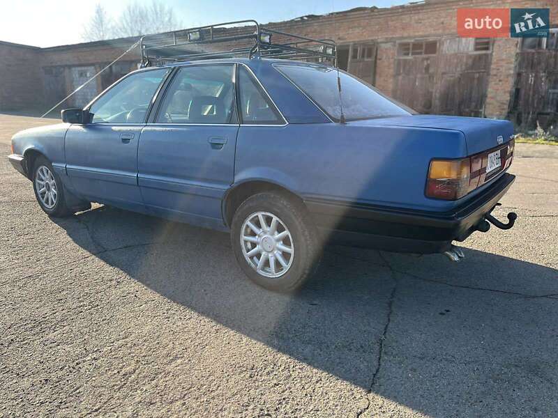 Седан Audi 100 1989 в Ровно