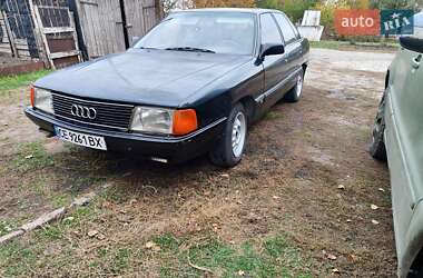 Седан Audi 100 1986 в Черновцах