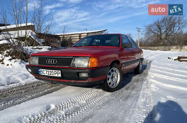 Седан Audi 100 1988 в Львові