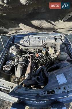 Седан Audi 100 1984 в 