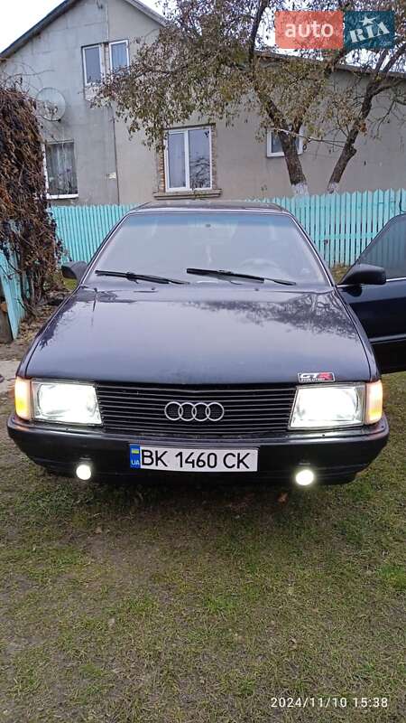 Седан Audi 100 1989 в Рівному