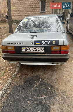 Седан Audi 100 1985 в 