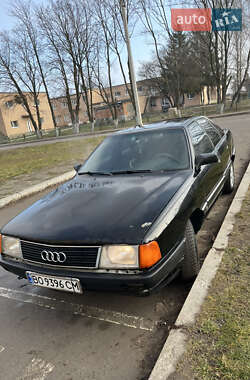 Седан Audi 100 1989 в Чорткові