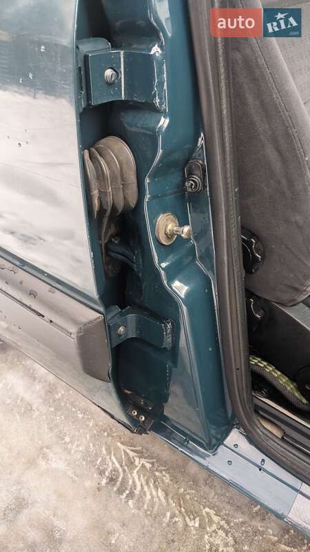 Седан Audi 100 1989 в Бориславе