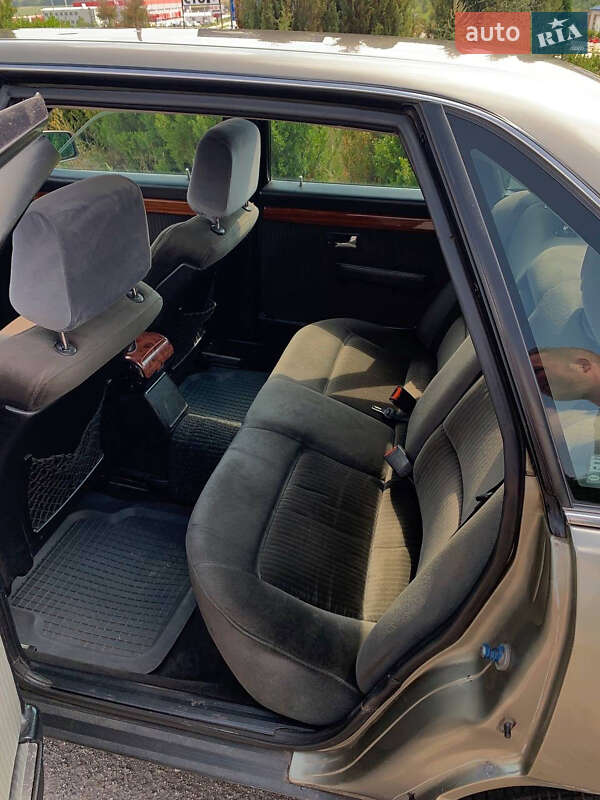 Седан Audi 100 1990 в Хмельницком