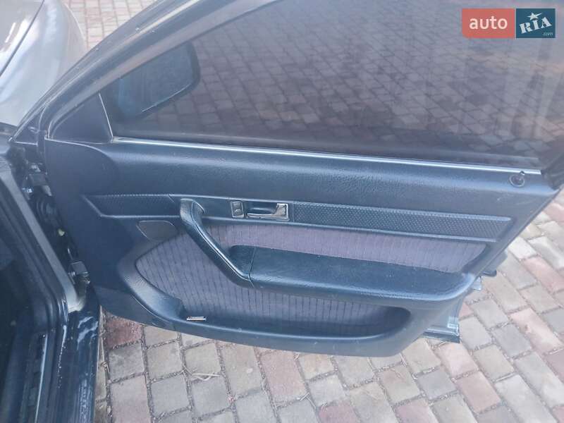Седан Audi 100 1991 в Великому Кучурові