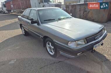 Седан Audi 100 1990 в Одессе