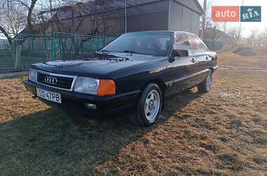 Седан Audi 100 1987 в Ровно