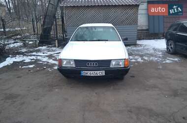 Седан Audi 100 1987 в Дубно