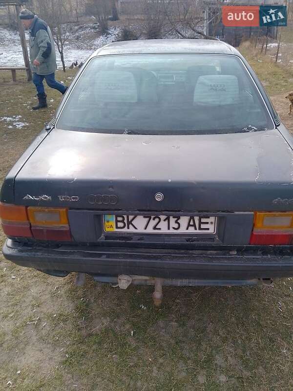 Седан Audi 100 1987 в 