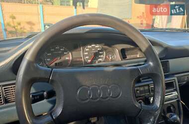 Седан Audi 100 1989 в 