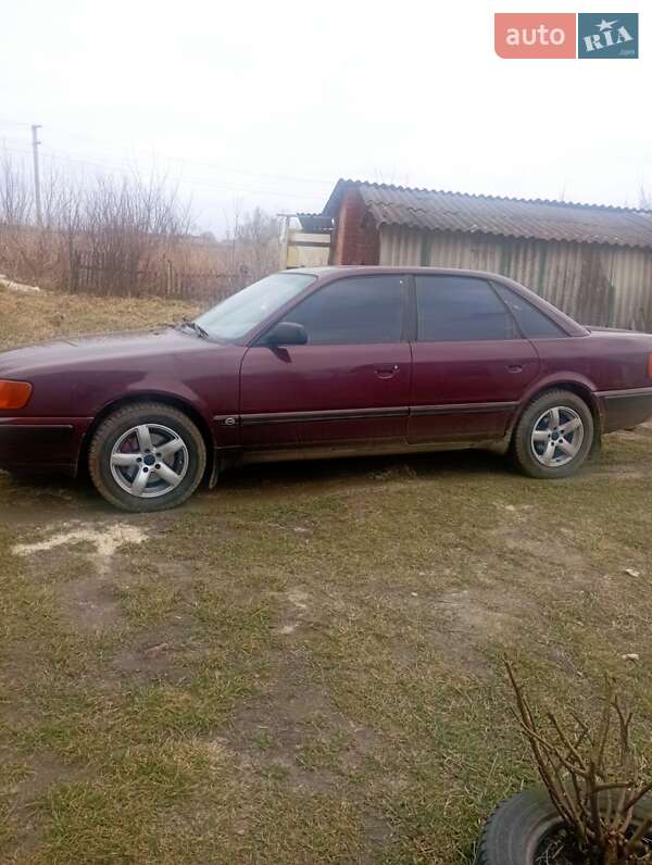 Седан Audi 100 1994 в Здолбуніві