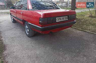 Седан Audi 100 1991 в 