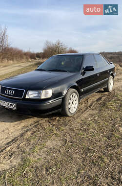 Седан Audi 100 1992 в Кицмани