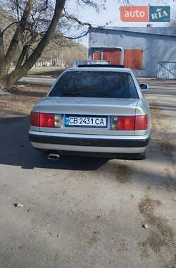 Седан Audi 100 1991 в 