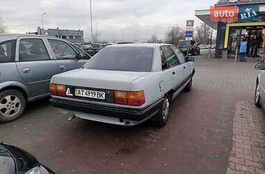 Седан Audi 100 1989 в Івано-Франківську