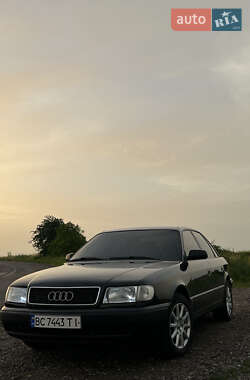 Седан Audi 100 1994 в 