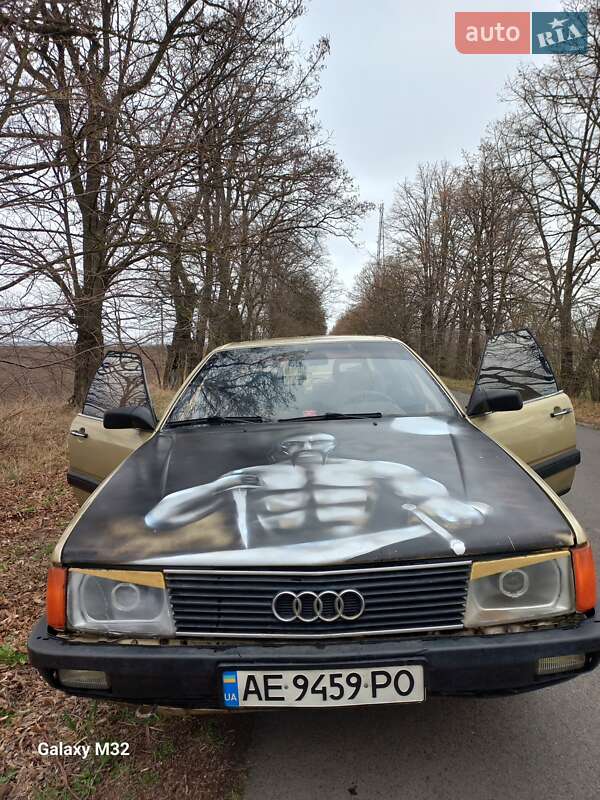 Audi 100 1985