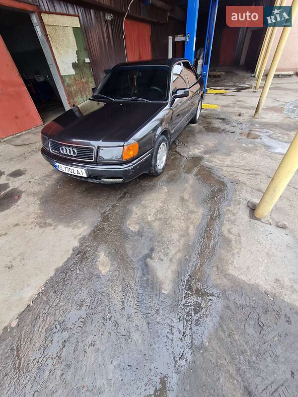 Седан Audi 100 1992 в Днепре