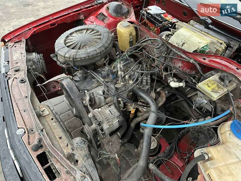 Седан Audi 100 1987 в Луцке