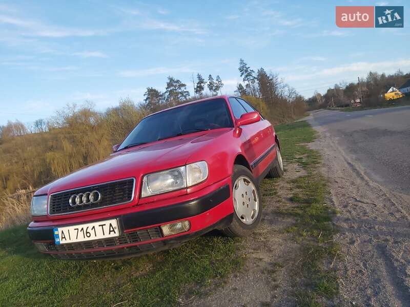 Седан Audi 100 1993 в 