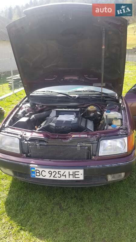 Седан Audi 100 1994 в Стрые