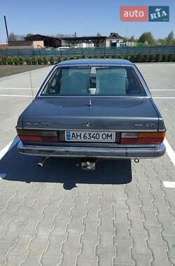 Седан Audi 100 1981 в 