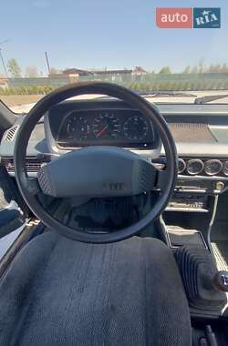 Седан Audi 100 1981 в 