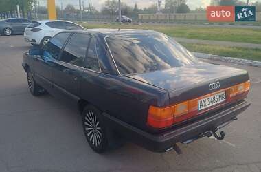 Седан Audi 100 1990 в 