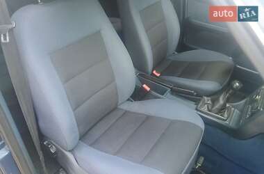 Седан Audi 100 1990 в 