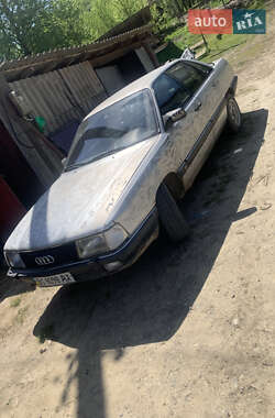 Седан Audi 100 1986 в Стрые