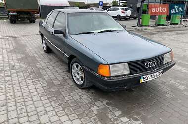 Седан Audi 100 1988 в Кам'янець-Подільському