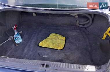 Седан Audi 100 1993 в 