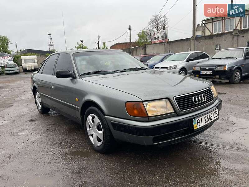 Седан Audi 100 1991 в Полтаві