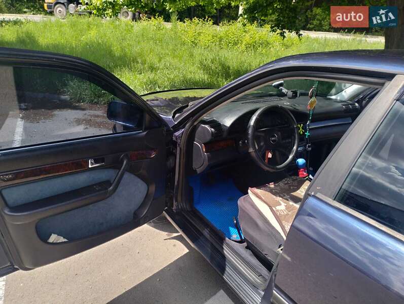 Седан Audi 100 1993 в Ивано-Франковске
