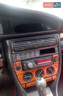 Седан Audi 100 1992 в Черновцах