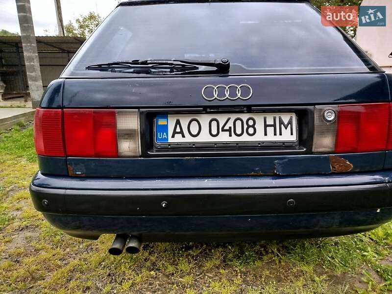 Універсал Audi 100 1992 в Сваляві