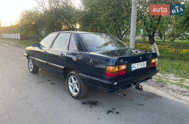 Седан Audi 100 1983 в 